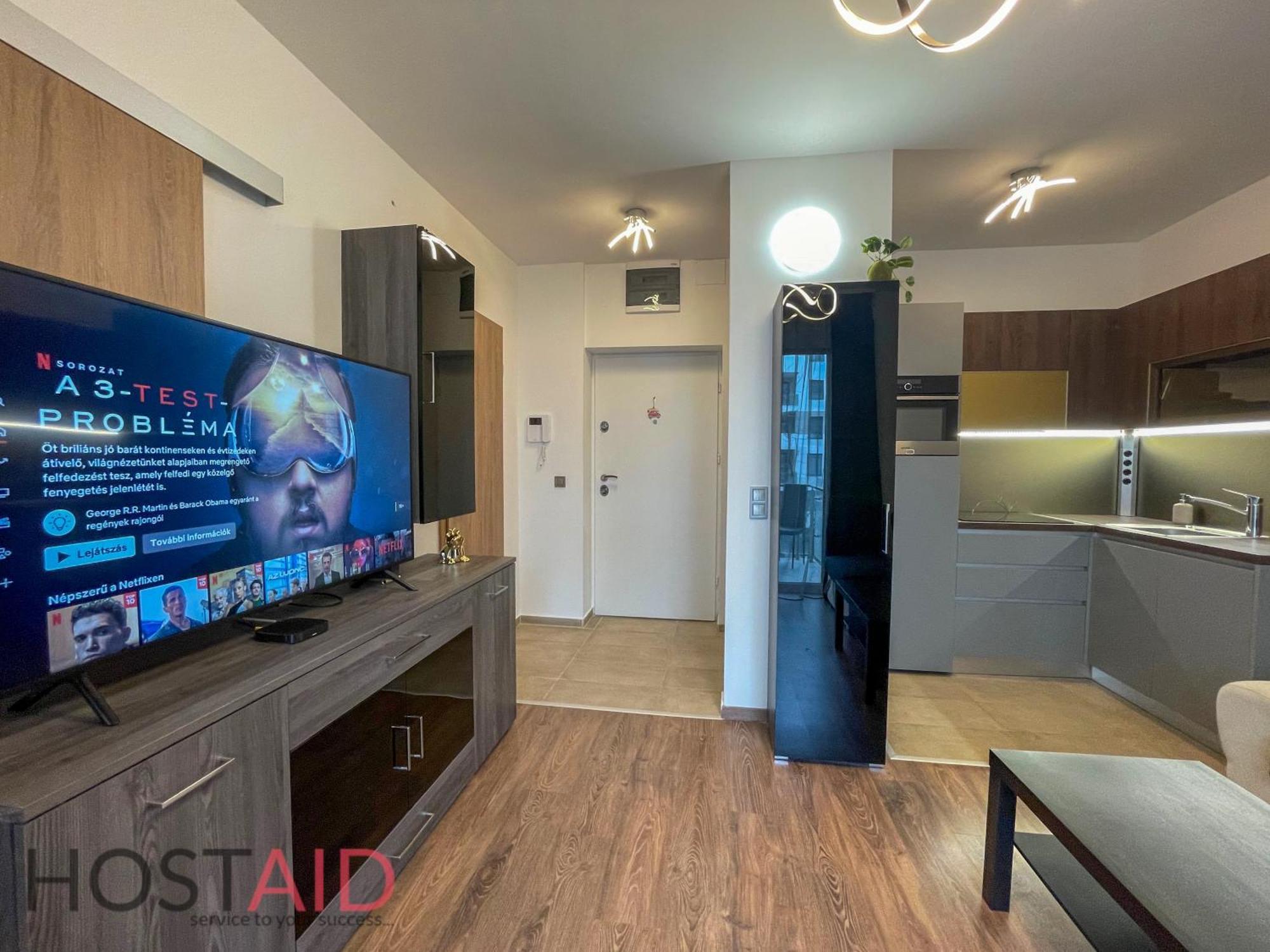 Mira - Hostaid Apartment Budapest