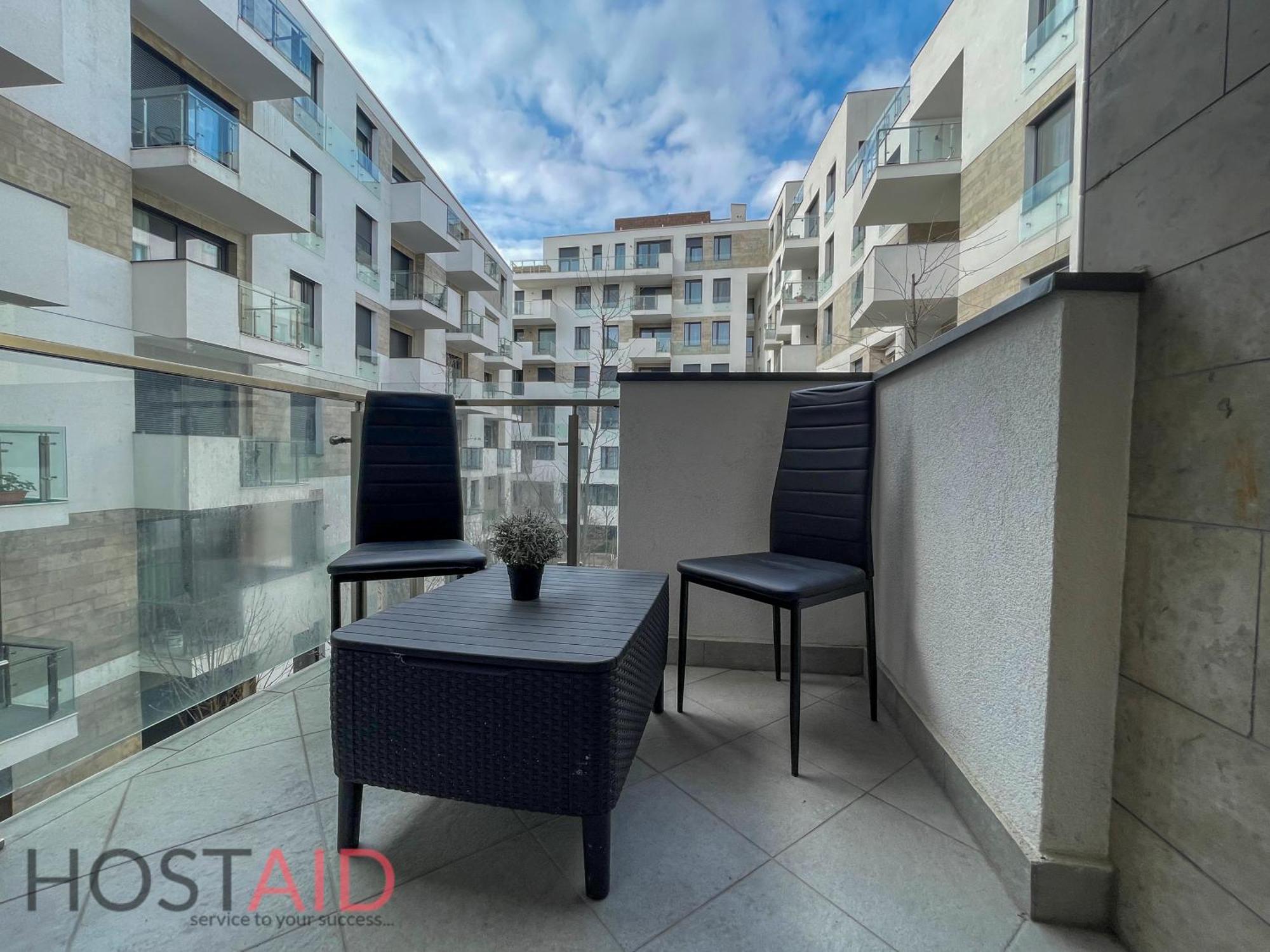 Mira - Hostaid Apartment